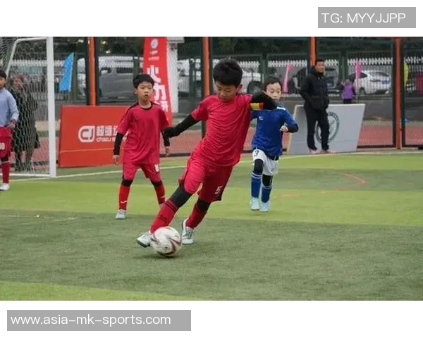 郑州足球培训学校助力青少年成长打造专业足球人才培养基地